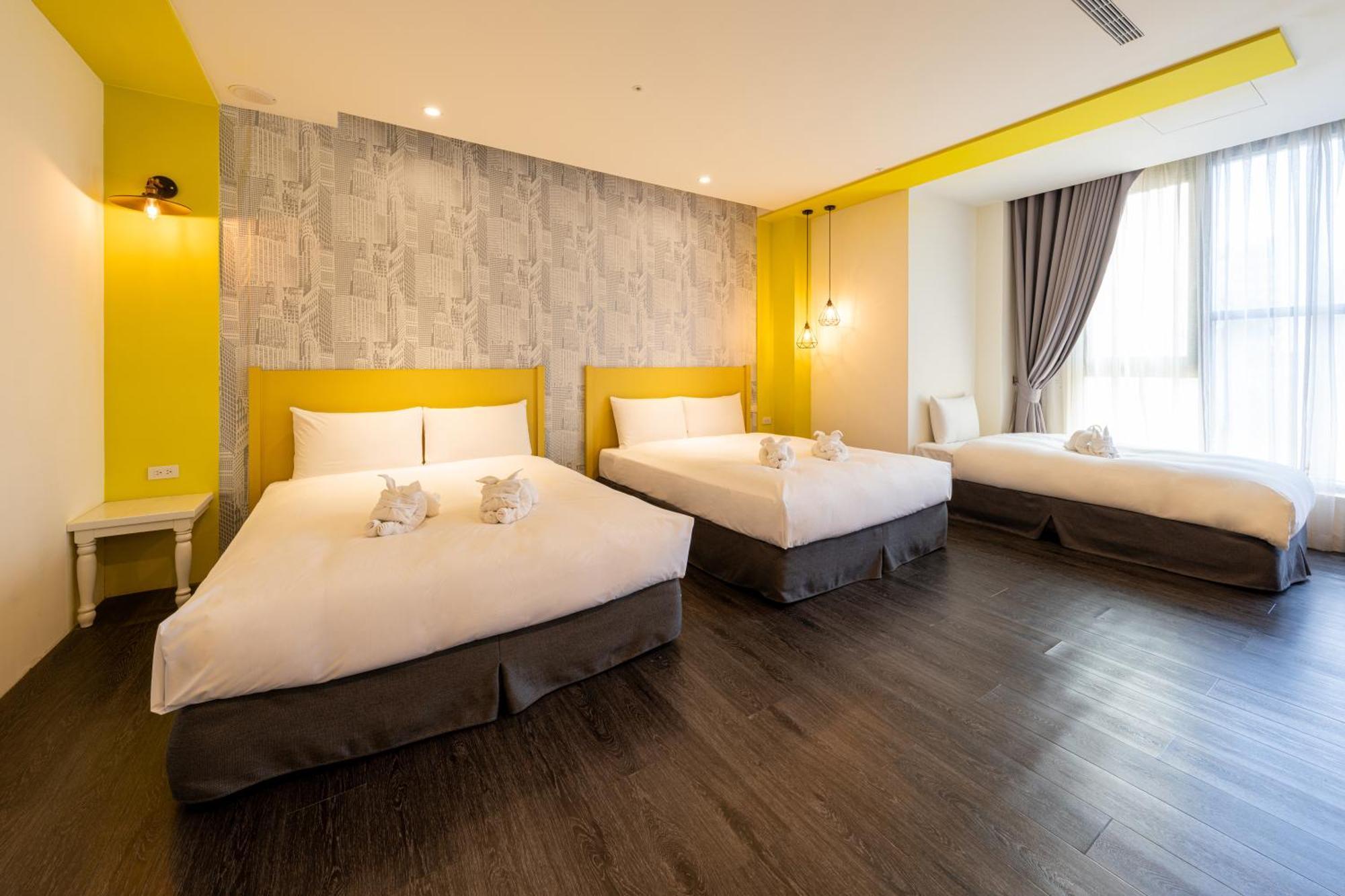 Ningcui Business Hotel Taichung Exteriör bild