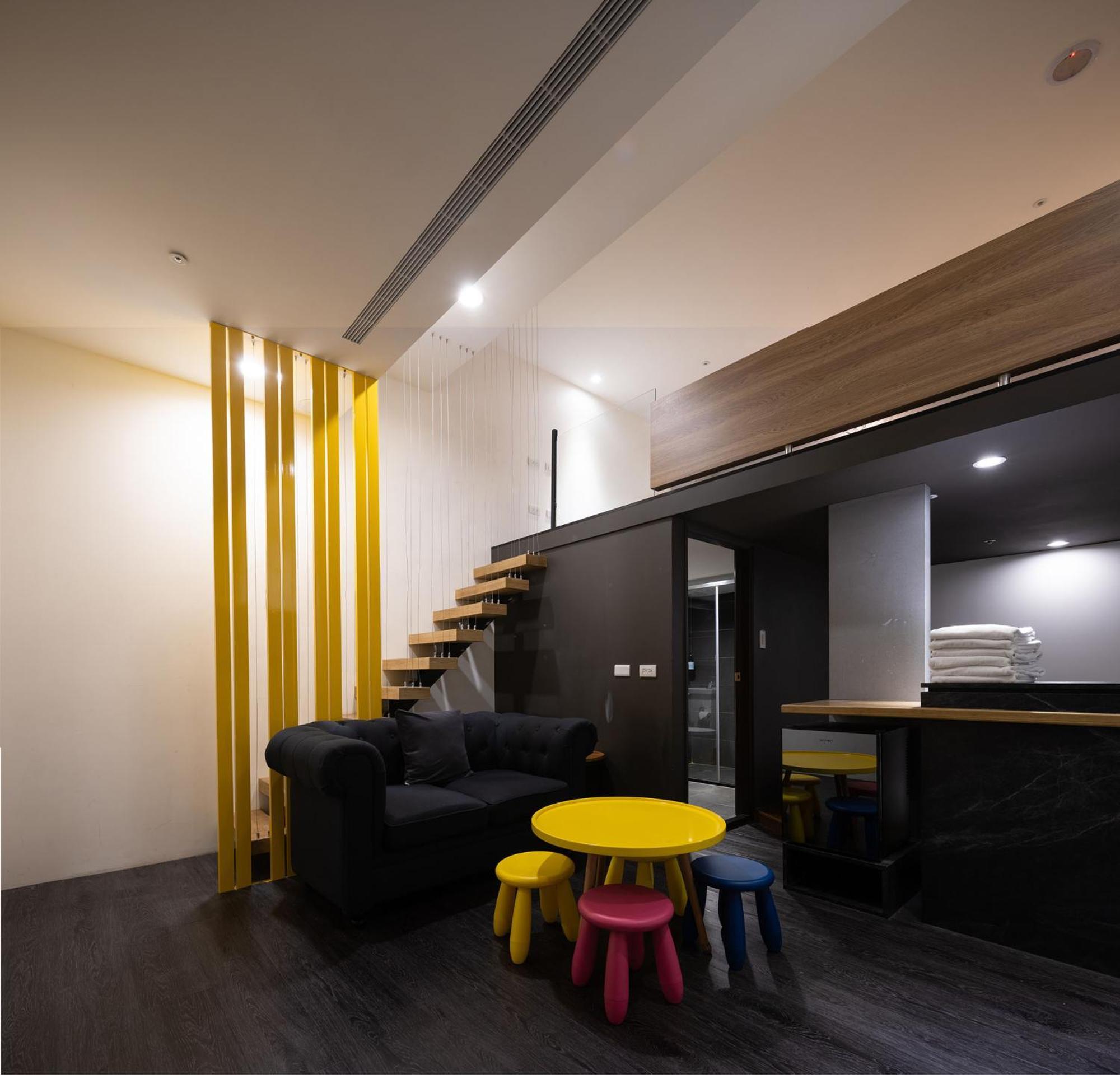 Ningcui Business Hotel Taichung Exteriör bild