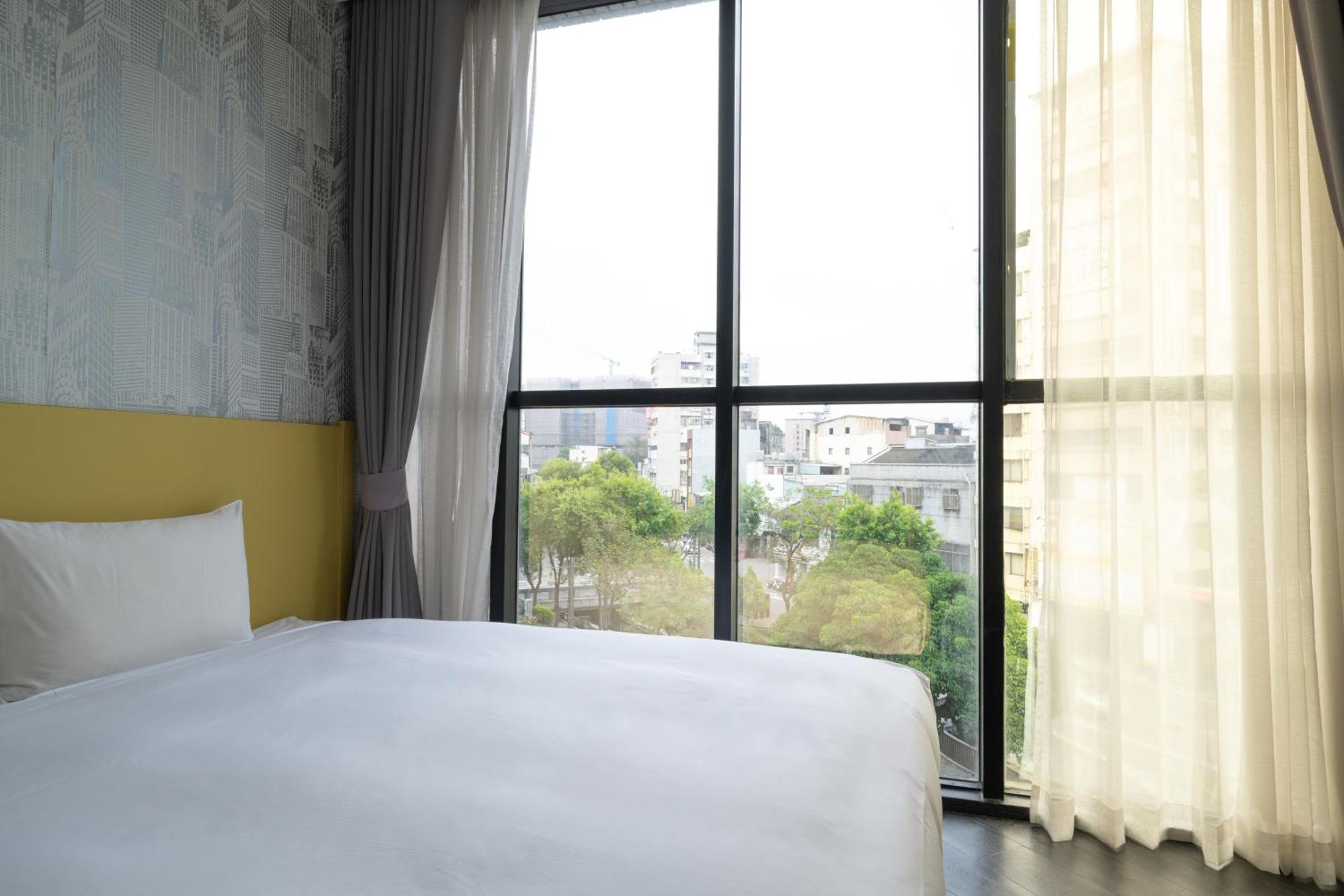 Ningcui Business Hotel Taichung Rum bild