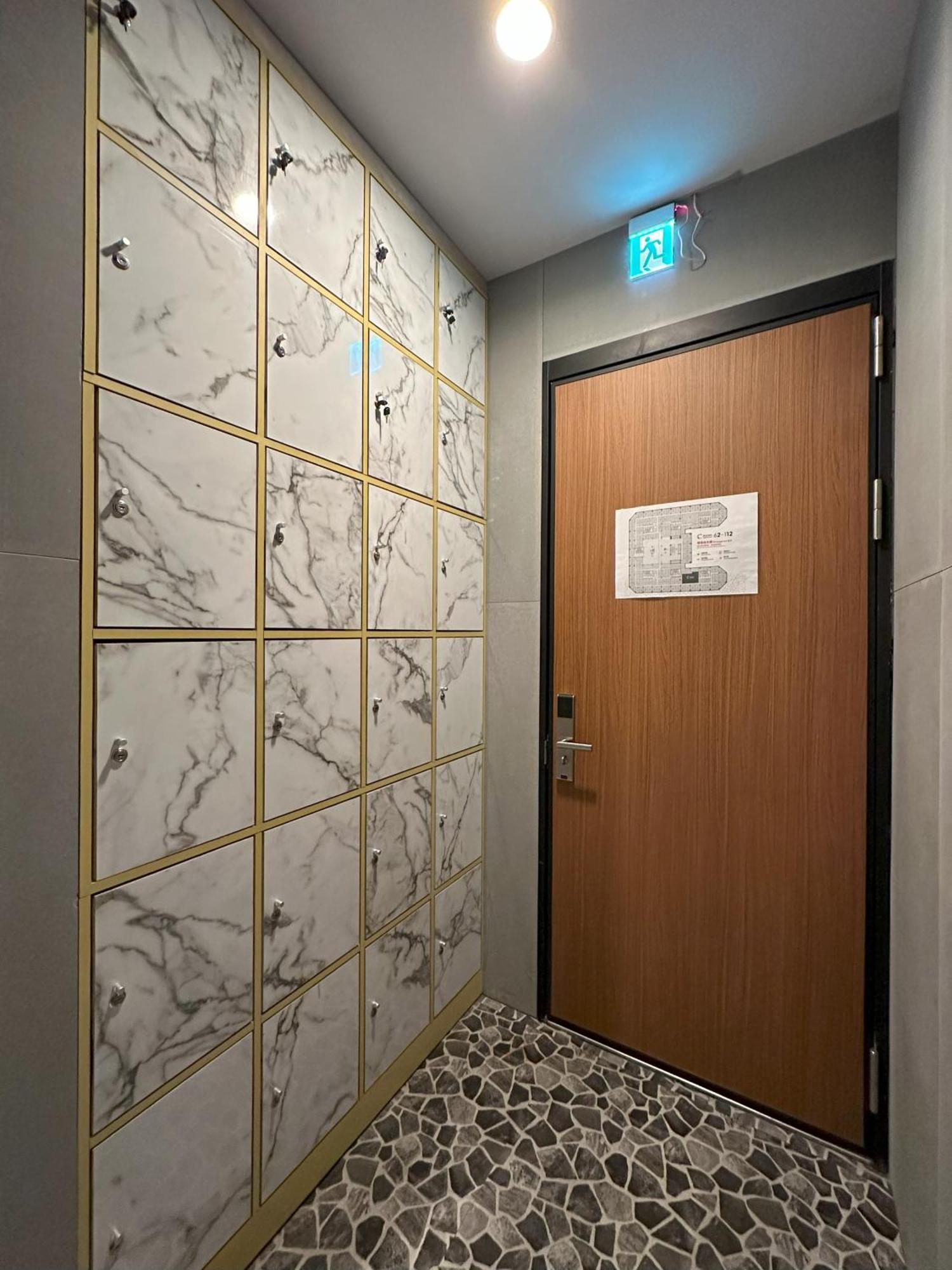 Ningcui Business Hotel Taichung Exteriör bild