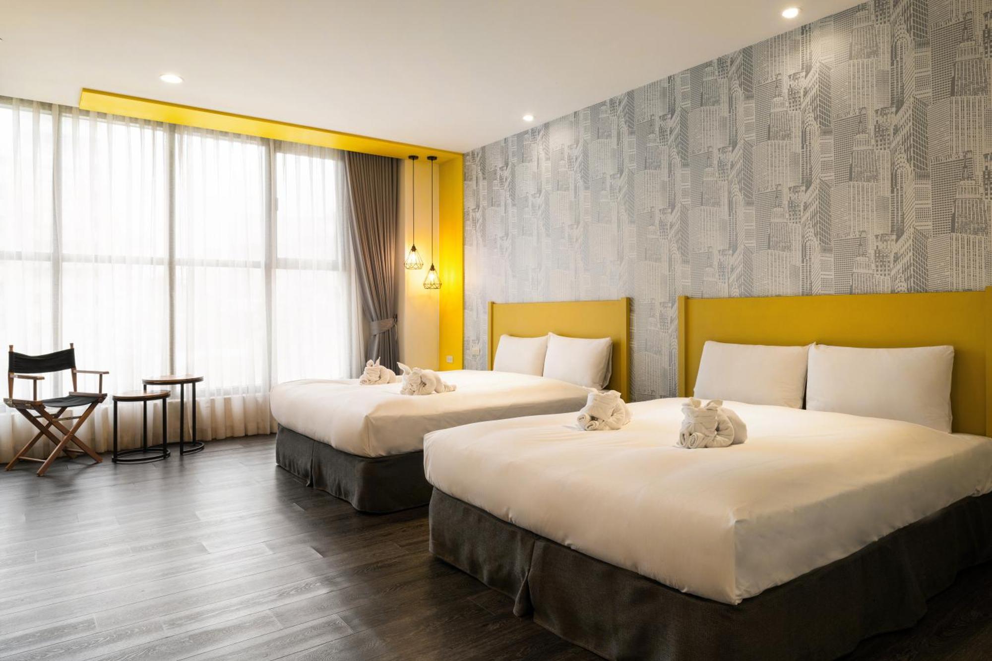 Ningcui Business Hotel Taichung Exteriör bild